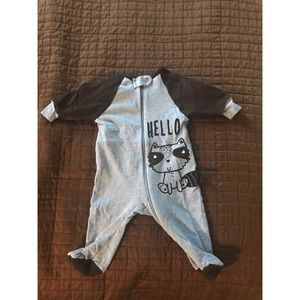 Infant clothing